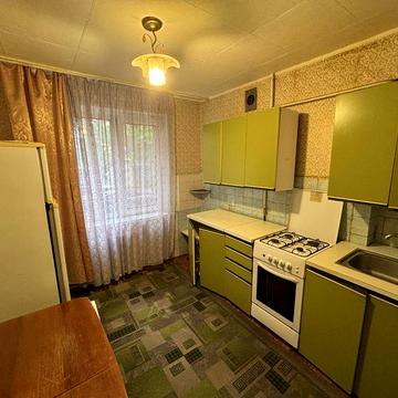Продам 2к Левобережный 3 с большой кухней