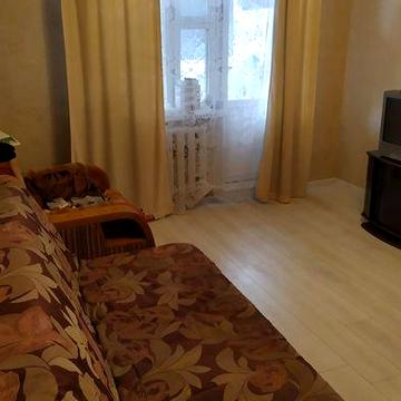 Терміново! Здам 1 к. квартиру на Райдужному масиві, вул. Шухевича 14А.