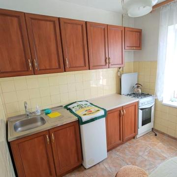 Червоної Калини просп. (Володимира Маяковського), 3-В