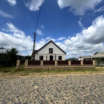 Продаж 4к Дім Кутузова вулиця