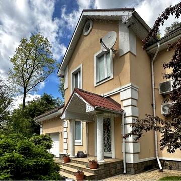 Університетська вул.