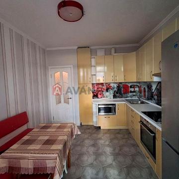 Продається чудова квартира з якісним ремонтом. ЖК Озерний ЖК Озерний