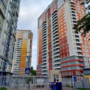 Продам 1- евродвушка ЖК 4 Сезона  просп.Гагарина ЖК 4 сезона