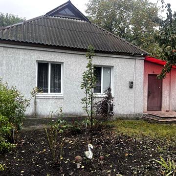 Продам власний будинок  в м. Березань