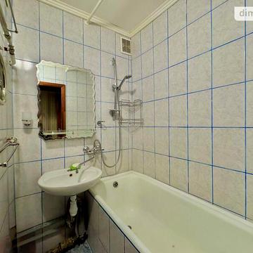 Продаж 2к Квартира Космонавтів вулиця