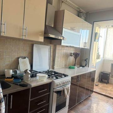 Продаж 2 кім кіартири р-н Левади
