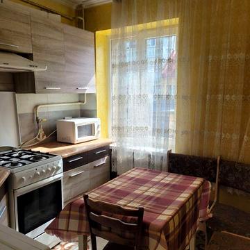 Довгострокова оренда 1к Квартира Бандери Степана вулиця