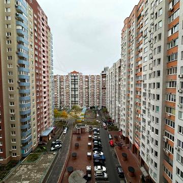 Феодосійський пров., 14
