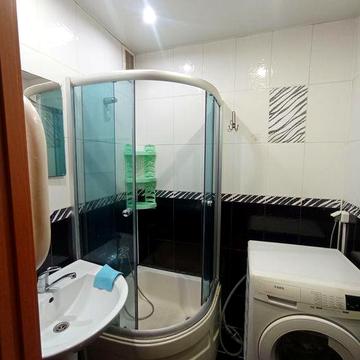 Здам 1 к.Г.Крут меблі техніка