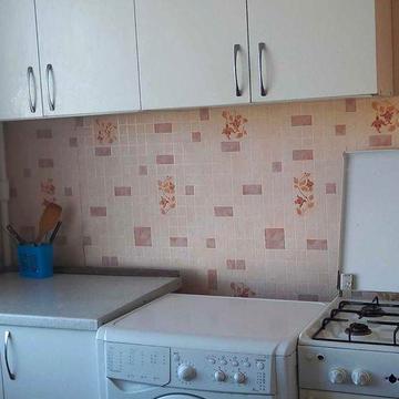 Продам 1 комн. квартиру 5/9  метро Студенческая