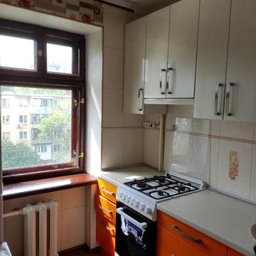 Сдам однокомнатную квартиру остановка "Приватбанк"