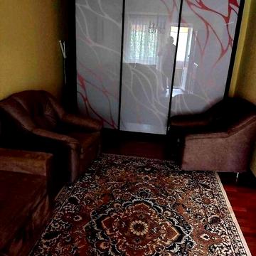 Довгострокова оренда 2к Квартира Набережна Перемоги вулиця