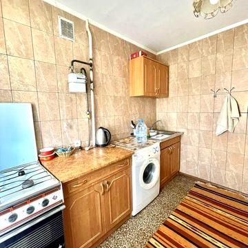 2 кімн.квартира, цегла, 50 м2, 6/10