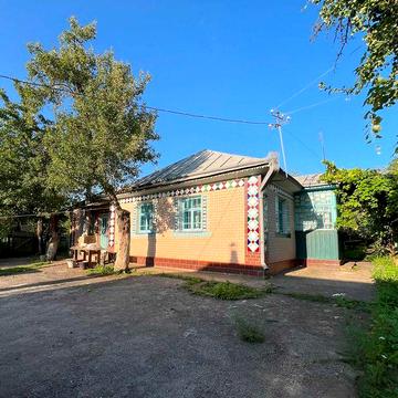 Продається затишний будинок у мальовничому селі Баговиця