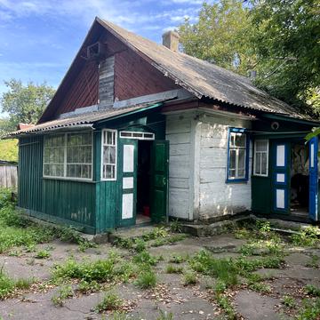 Івана Франка, 100