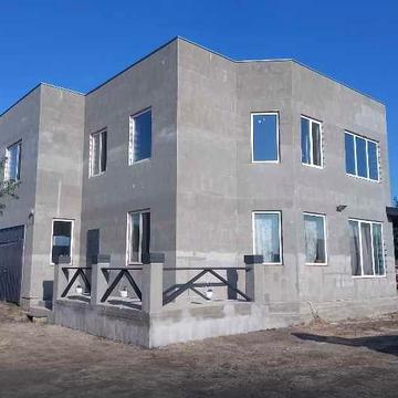 Продам 2 эт дом 185м 1 фонтанка/лески на 8 сотках.