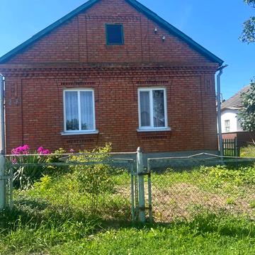 Житня вул., 28