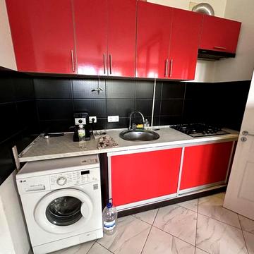 Сдам студию Пересип ГАЗ 2 этаж Черноморского Казачества