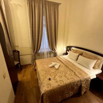 Apartment 8