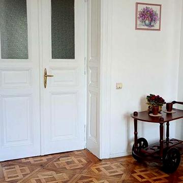 Квартира на Шота Руставелі