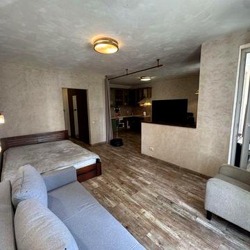 Актуальна‼️Зарічний вул. Зарічна 1Б метро Славутич можна з собачкою