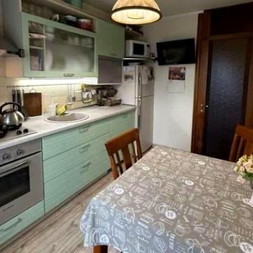 Продаж 3к Квартира Транспортна вулиця
