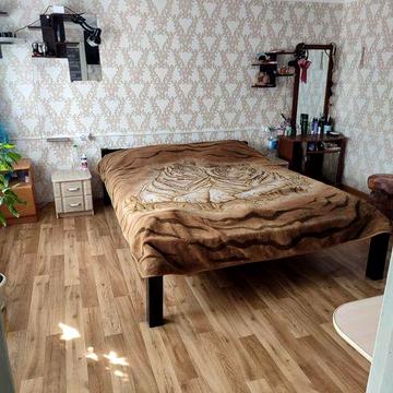 Продам 2 будинки