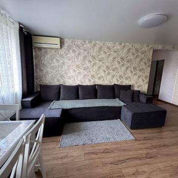 Продам 3к квартиру-студию в Центре