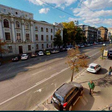 Продаж квартири 133 кв м по вул. Саксаганского, 58 (ЦЕНТР)