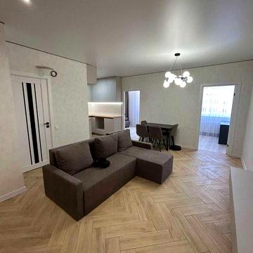 Простора 4-кімнатна в ЖК Real Park | 90 м² | Малиновський район ЖК Real Park