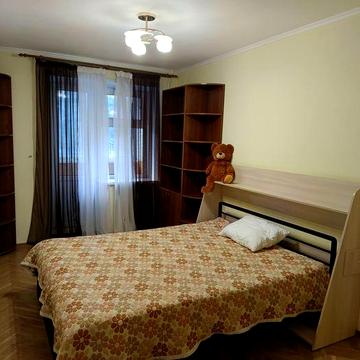 Здам 3-ну квартиру на Вадима Гетьмана