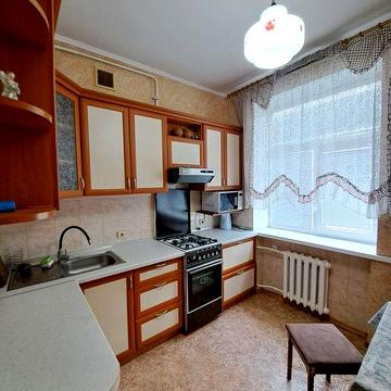 Вільна гарна 2во кімнатна квартира в Центрі міста