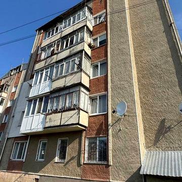 2 кімнатна квартира в м.Тисмениця. Можливий продаж по постановах!!!