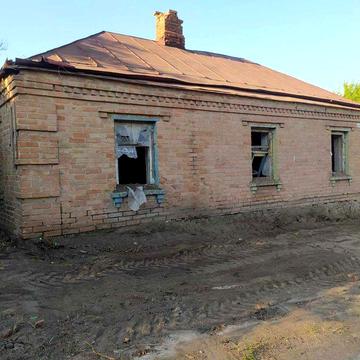 Власник. Будинок 60м.кв. Під ремонт. Недалеко від центру. Ціна 13 тс.$