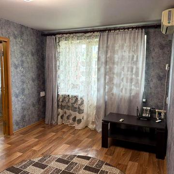 Сдам 2ком.кв Новые Дома пр. Героев Харькова-238