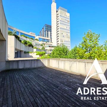 Продам двухуровневую квартиру в ЖК "Амфитеатр" от собственника ЖК Амфитеар