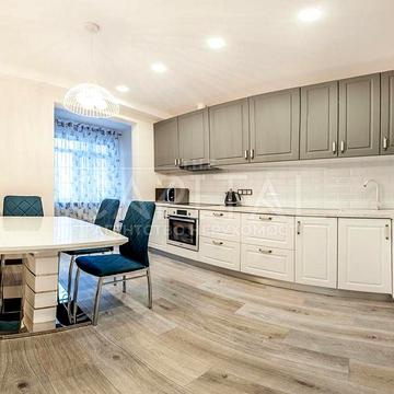 Продажа квартира новая Англия 2 спальни 80 м2 ул. Максимовича 24А ЖК новая Англия