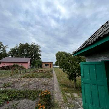 Продам будинок біля річки