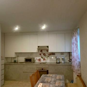 Продаємо квартиру 62 м.кв. для сімї або під офіс ЖК Хотів