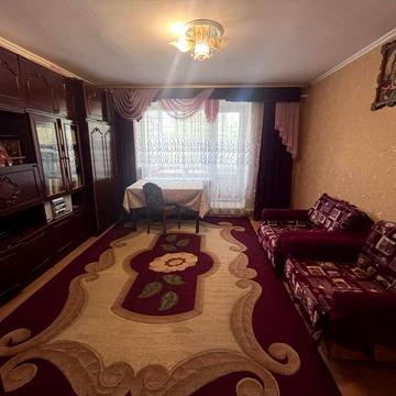 Продаж 2к квартири Соборна 5а
