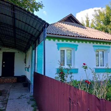 Продається будинок +380686814347 всі питання по тел.