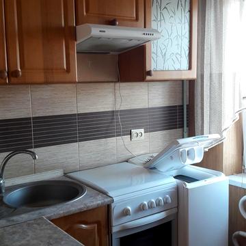 Миколи Хвильового вул., 56
