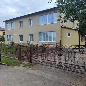 Продаж 3-х кімнатної квартири