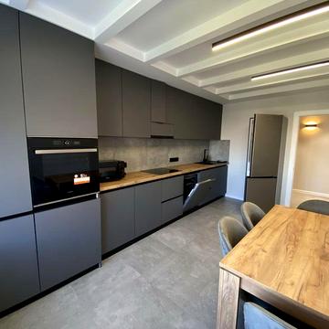 Оренда 3-кімнатної квартири в ЦЕНТРІ міста! Вул. Мельника,10