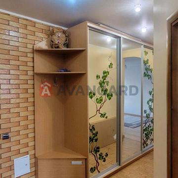Анатолія Бортняка вул., 6
