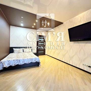 Здам стильну крупногабаритну квартиру в ЖК Набережний квартал.