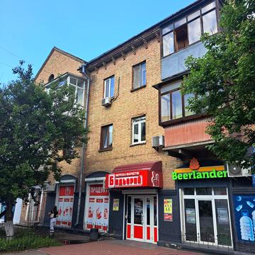 Донецька вул., 18