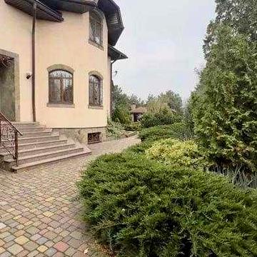 Продаж Шикарного будинку в Курилівці.