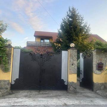 Продаж будинку у місті Шептицький  (Червоноград)