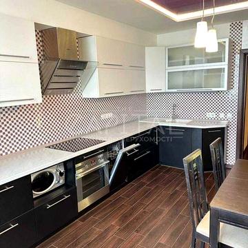 Оренда 2-к квартири в ЖК «Сонячна брама» 90 м² метро Васильківська